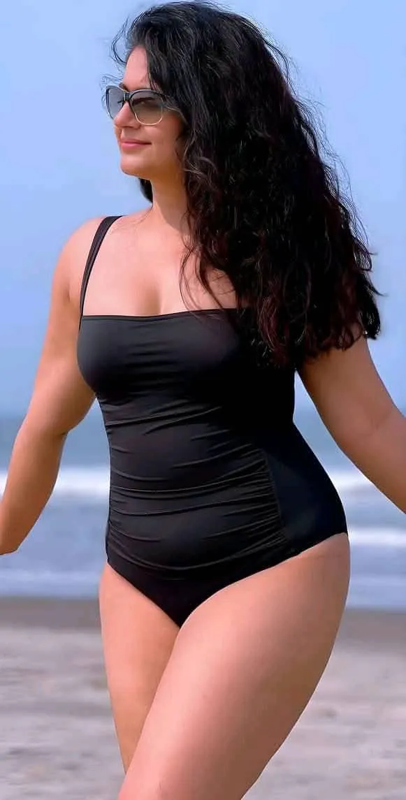 Escorts service in Delhi