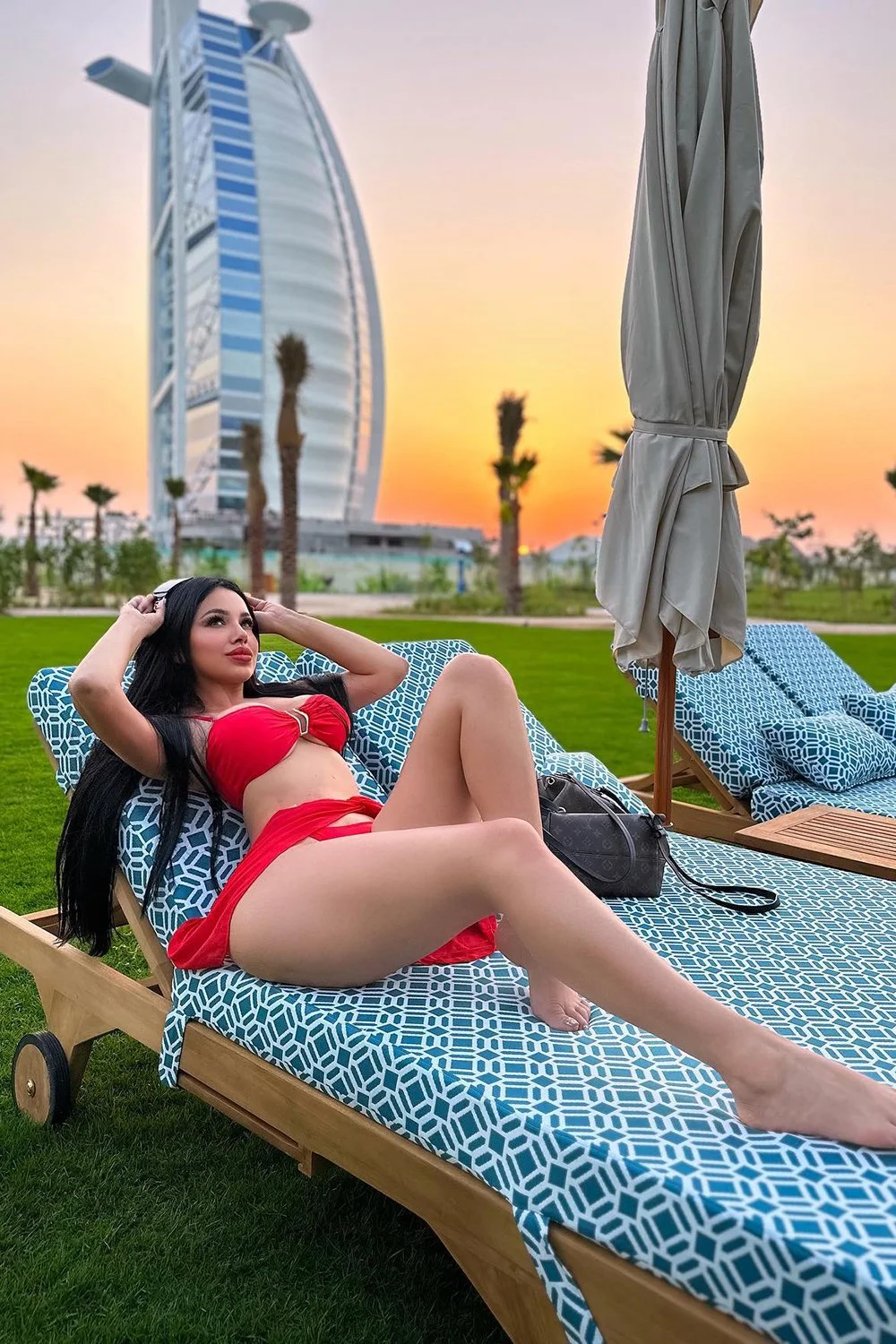 escorts service in mahipalpur