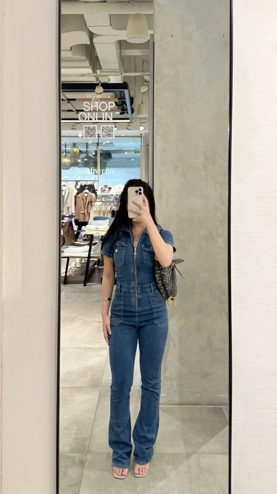 Busty Escorts in Delhi