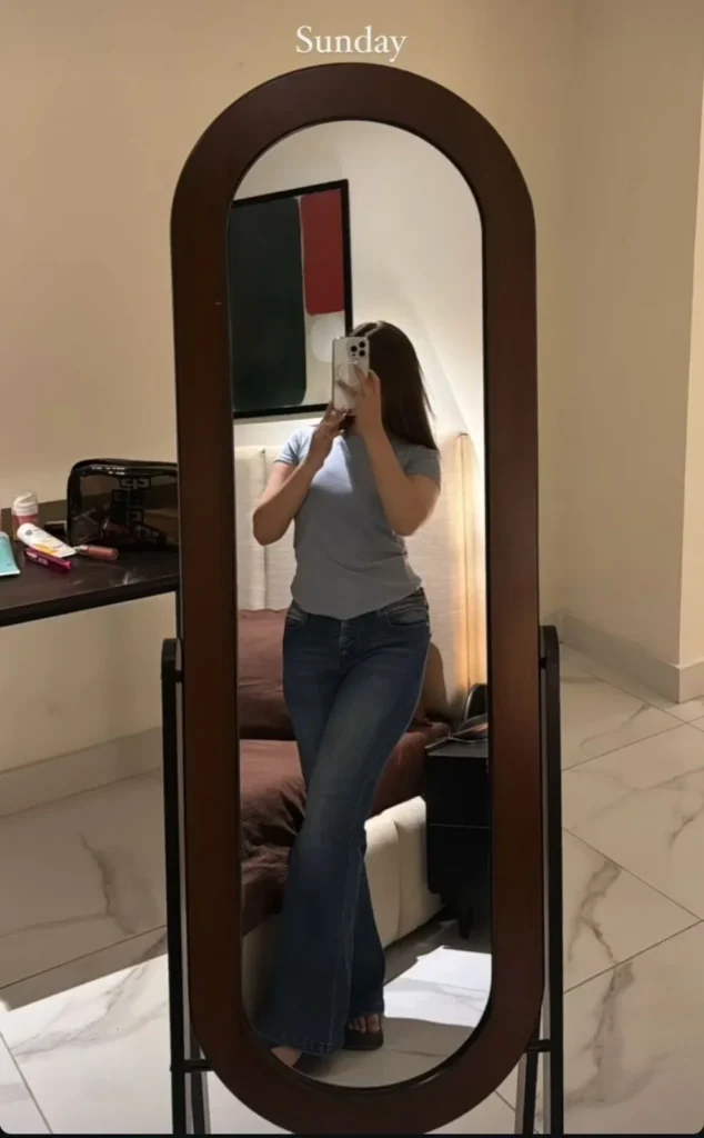 Busty Escorts in Delhi