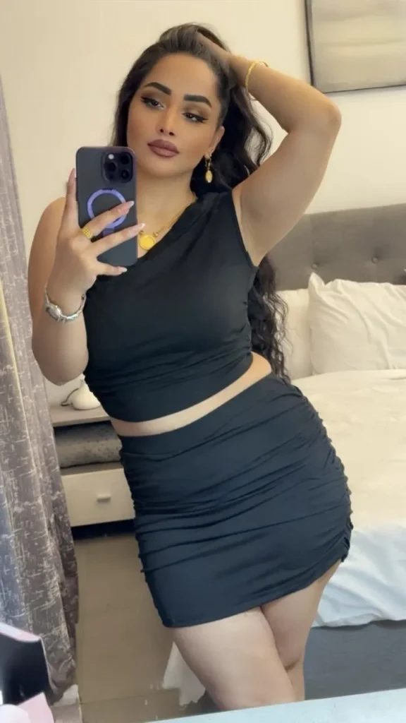 Desi Bhabhi Escorts in Delhi