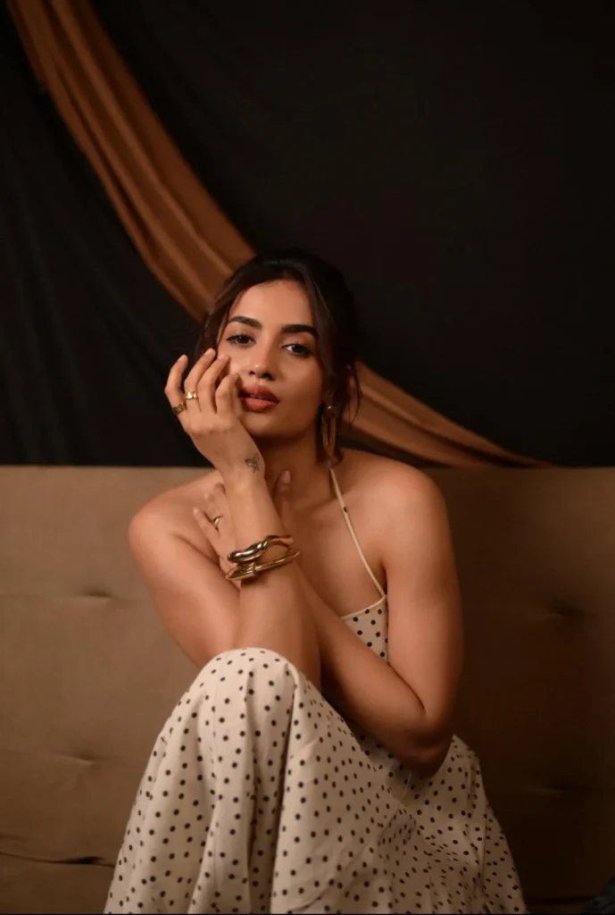 Escorts in Dwarka Mor